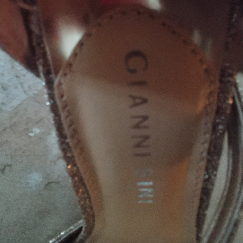Shoes - Picture 2 of 5